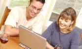 Hausratversicherung vergleichen - Jetzt hier kostenlos Anbieter online vergleichen